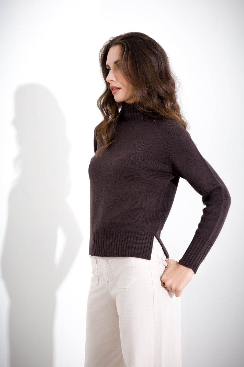 Maglia in pura lana a collo alto FRIENDLY SWEATER